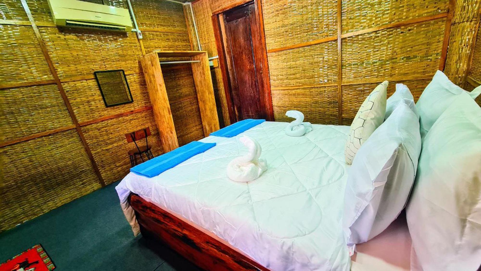 Europe Enchanted Villas Kaoh Touch 外观 照片