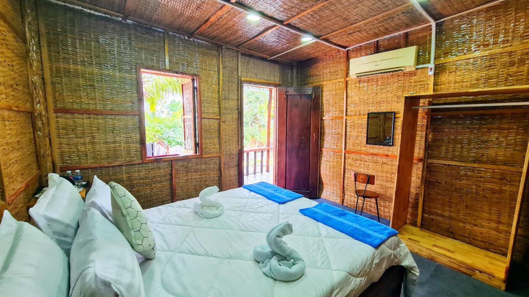 Europe Enchanted Villas Kaoh Touch 外观 照片