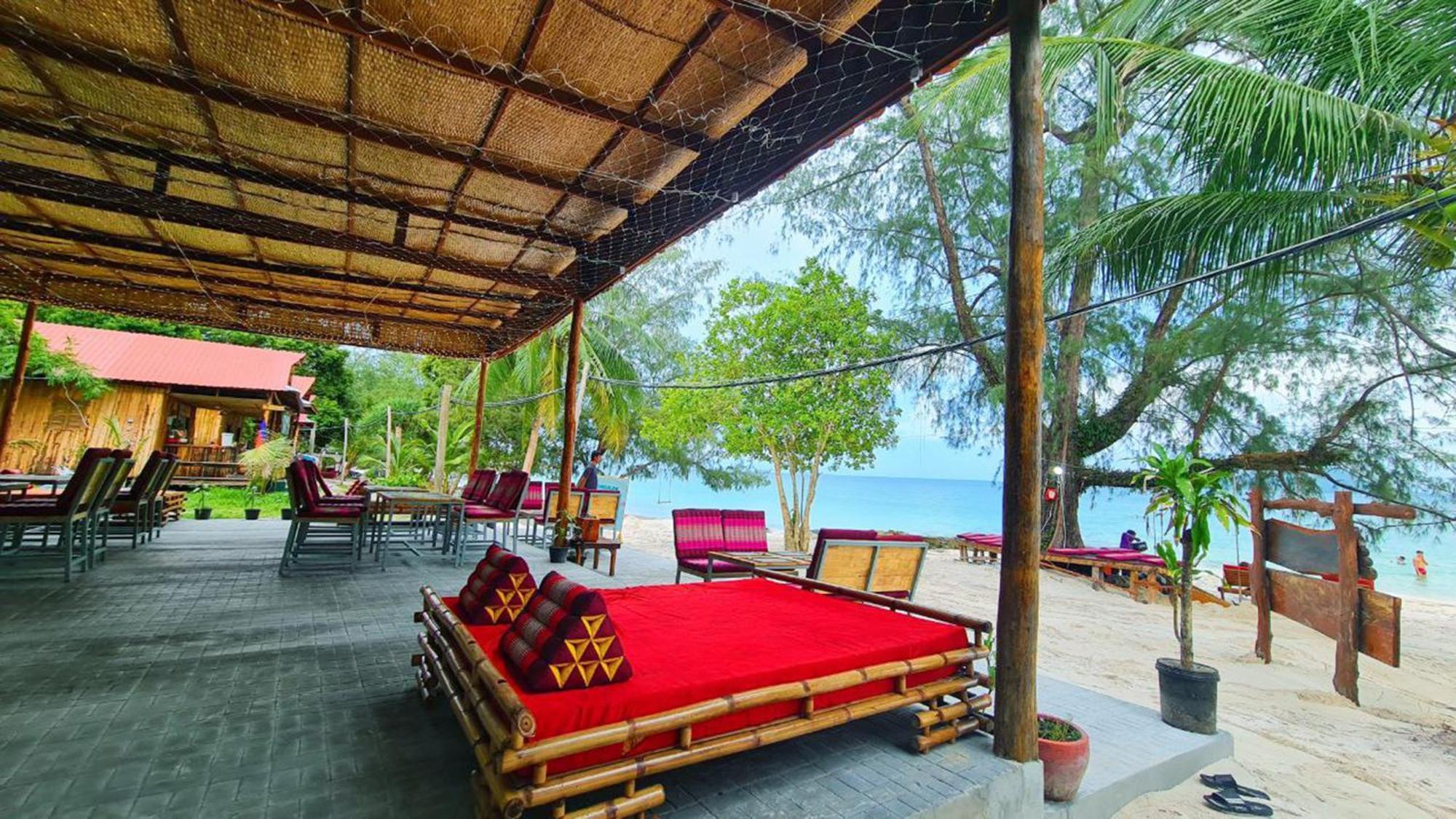 Europe Enchanted Villas Kaoh Touch 外观 照片